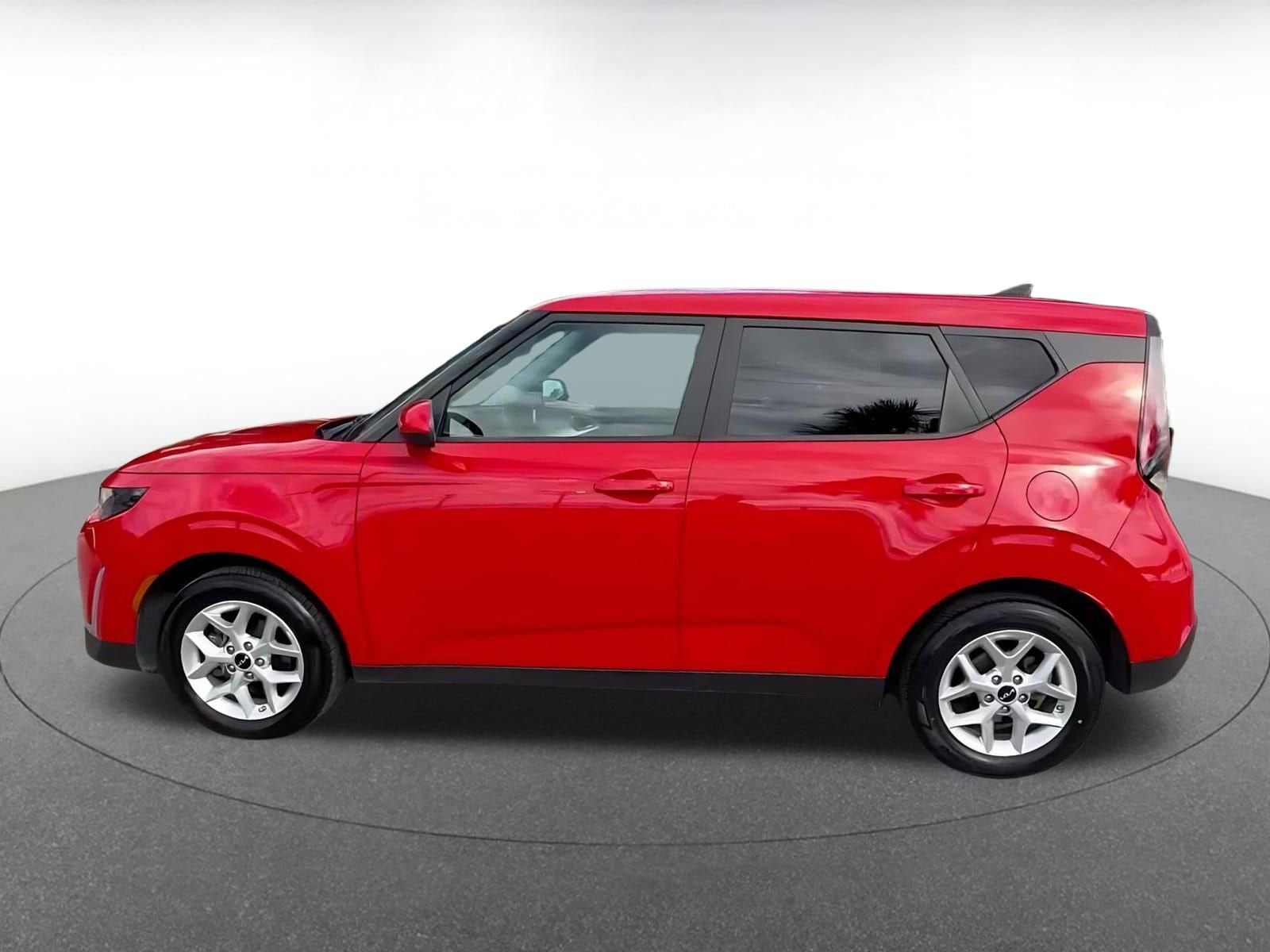 Thumbnail: 2025 Kia Soul - 8