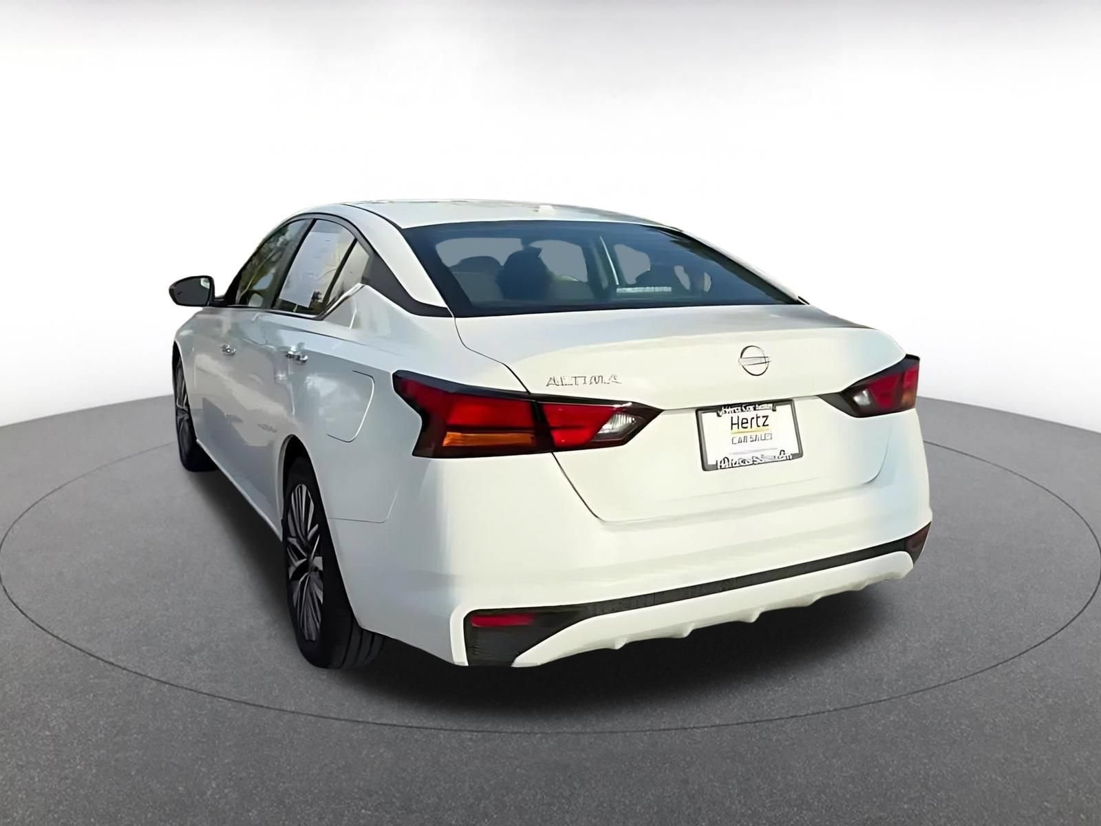 Thumbnail: 2025 Nissan Altima - 11