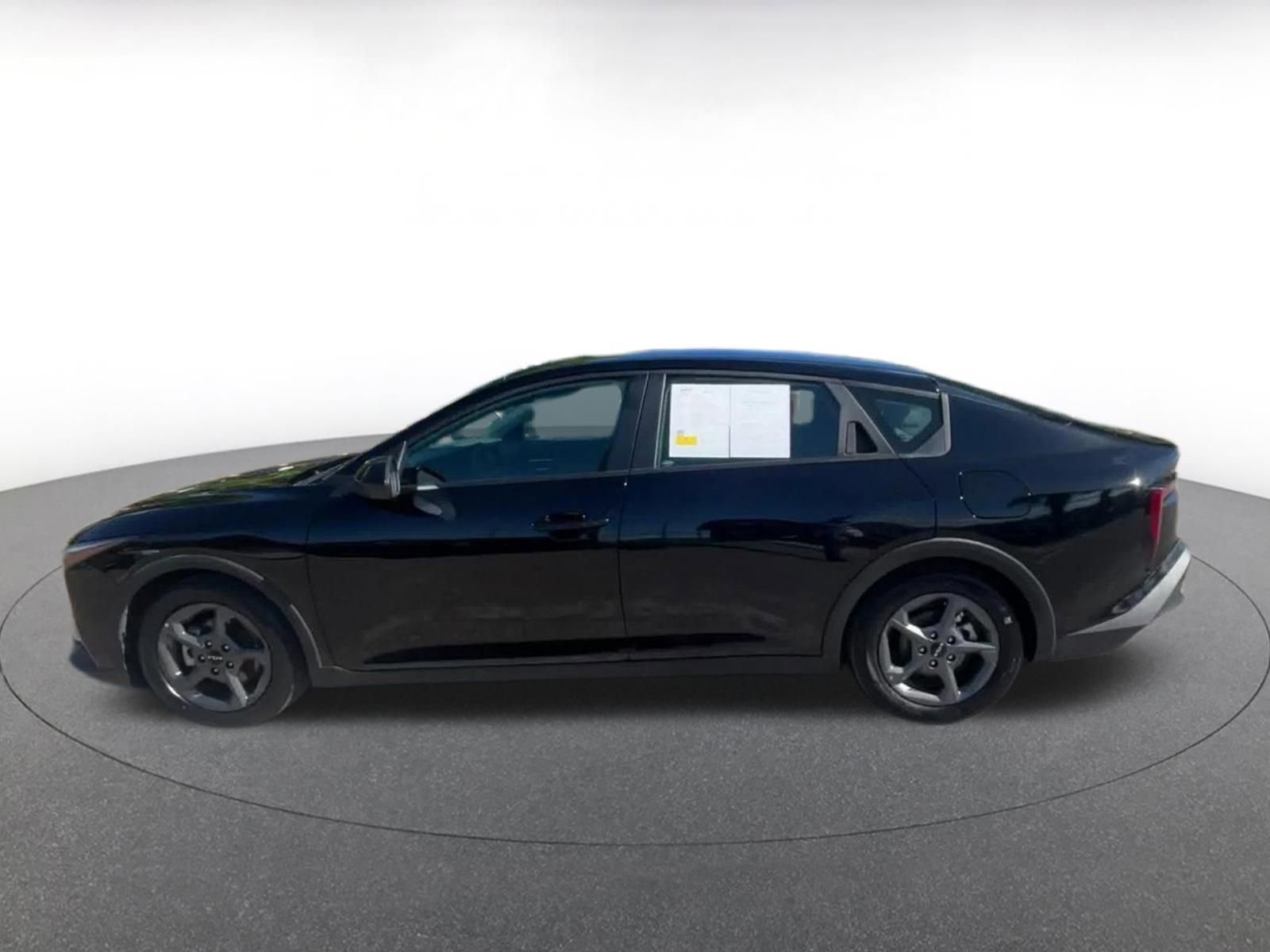 Thumbnail: 2025 Kia K4 - 9