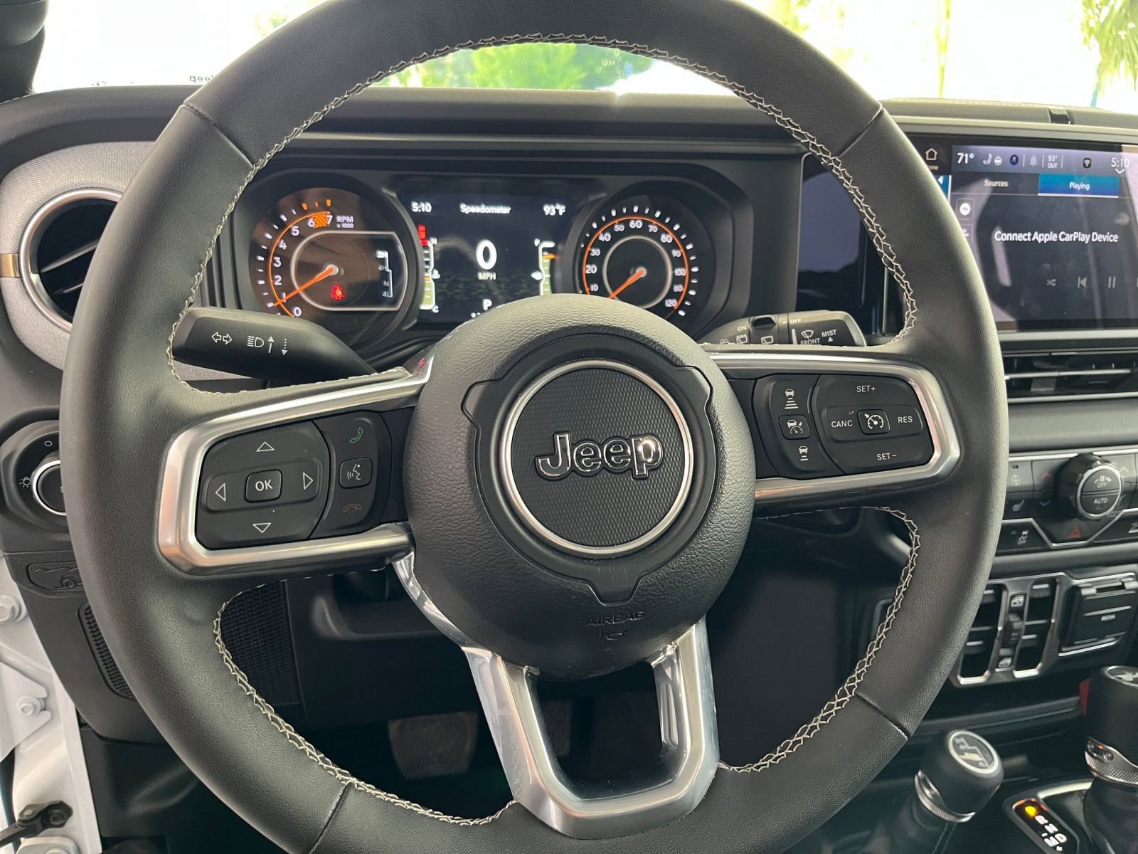 Thumbnail: 2025 Jeep Wrangler - 28