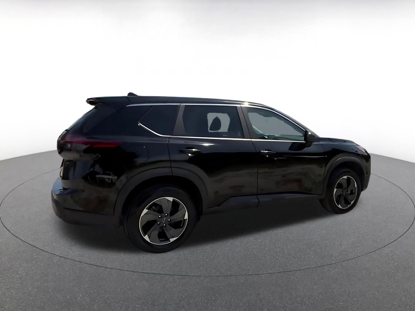 Thumbnail: 2025 Nissan Rogue - 15