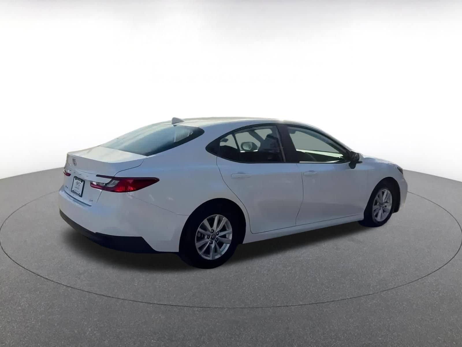 Thumbnail: 2025 Toyota Camry - 14