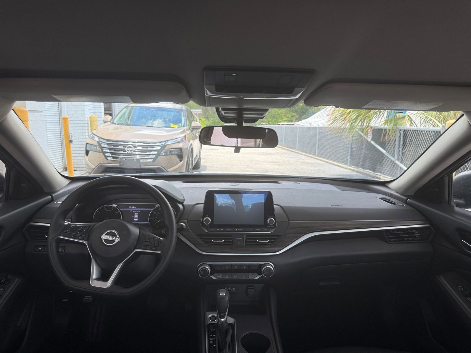 Thumbnail: 2025 Nissan Altima - 33