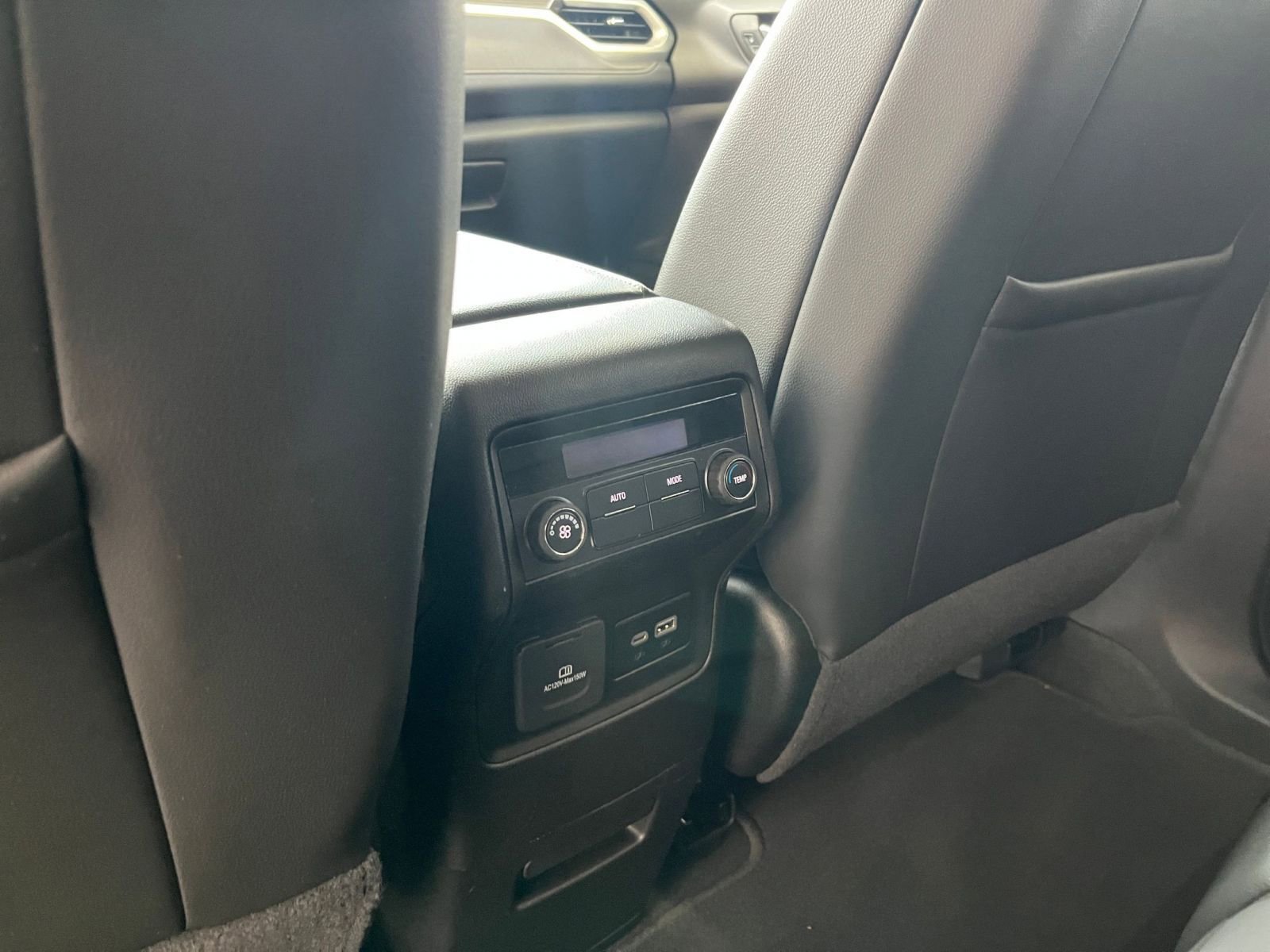 Thumbnail: 2023 GMC Acadia - 25