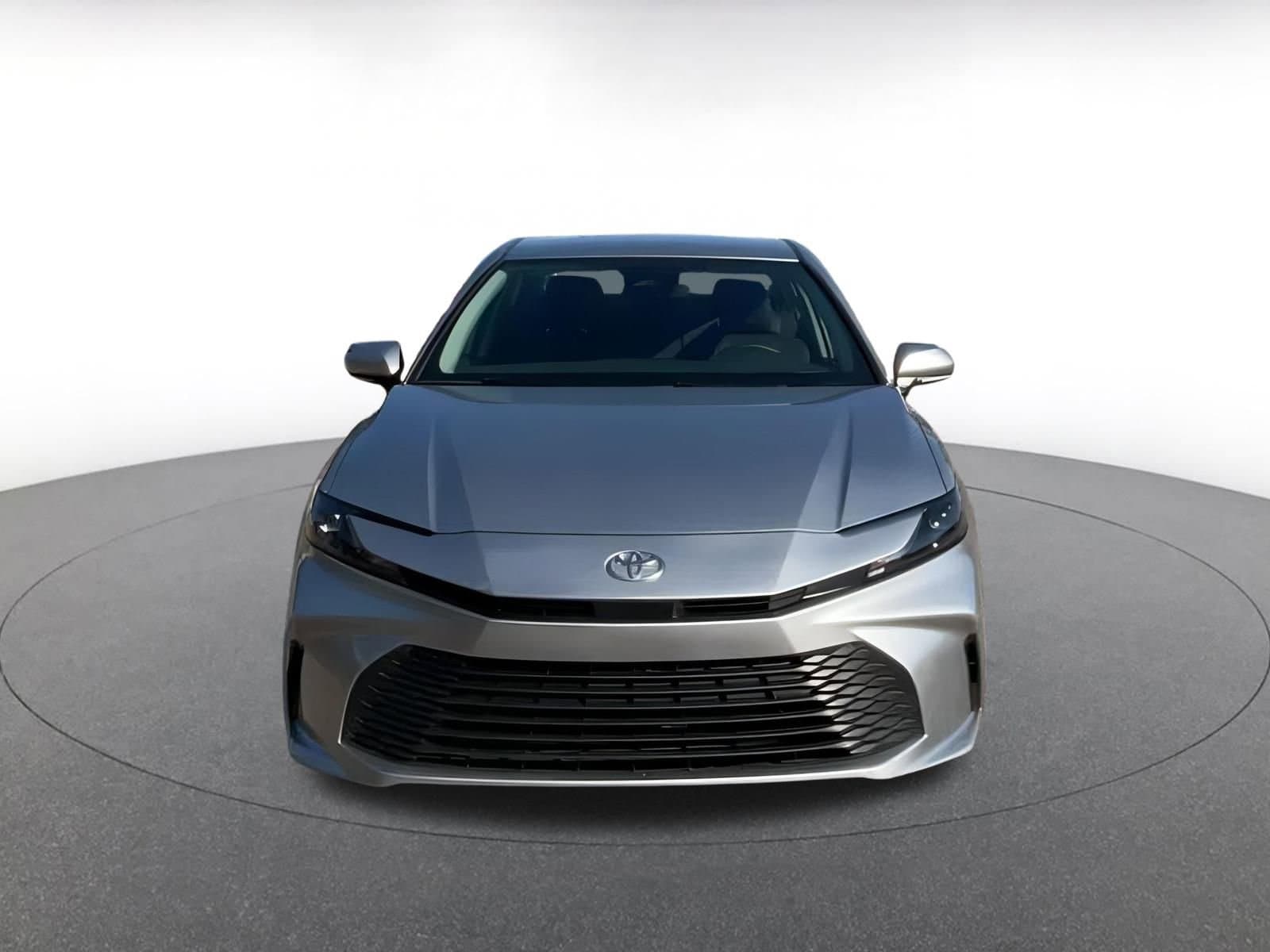 Thumbnail: 2025 Toyota Camry - 3