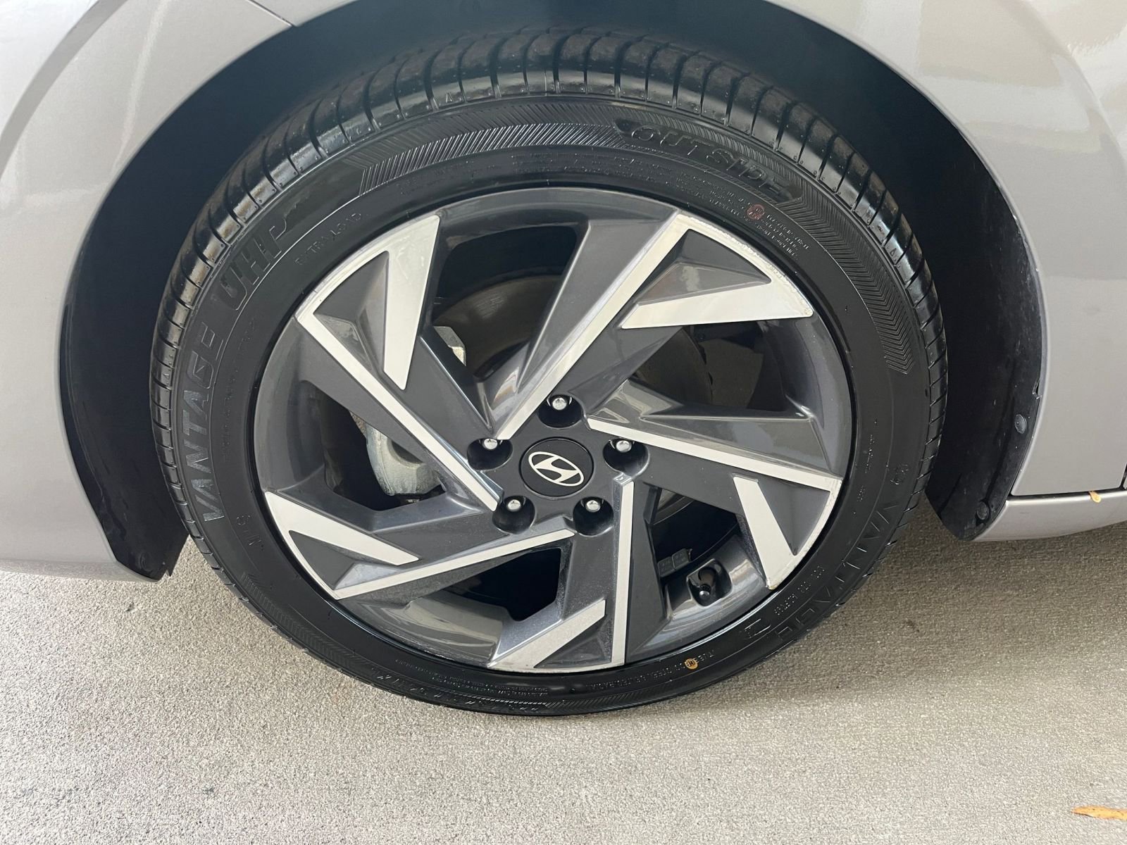 Thumbnail: 2025 Hyundai Elantra - 31