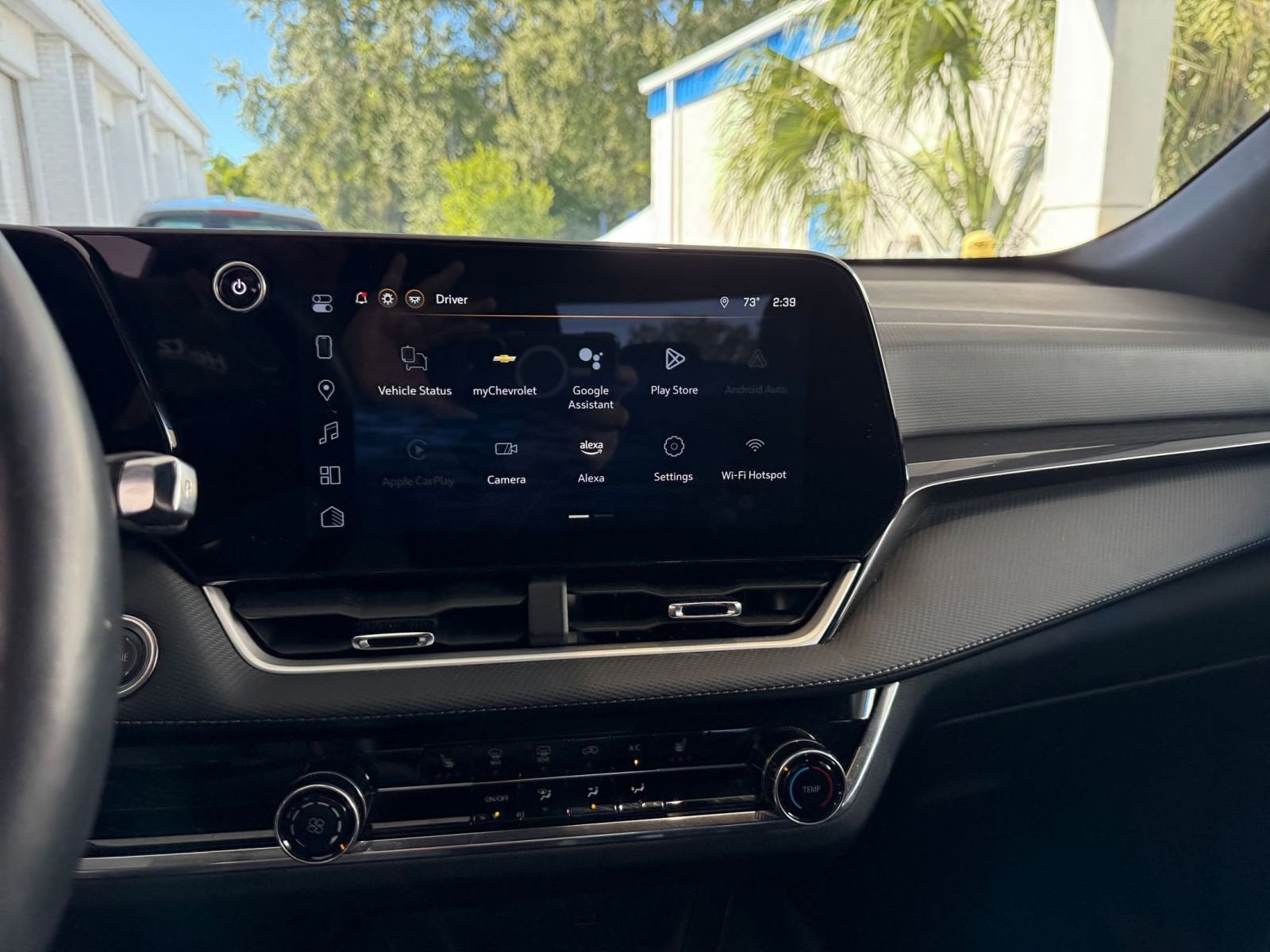 Thumbnail: 2025 Chevrolet Equinox - 18