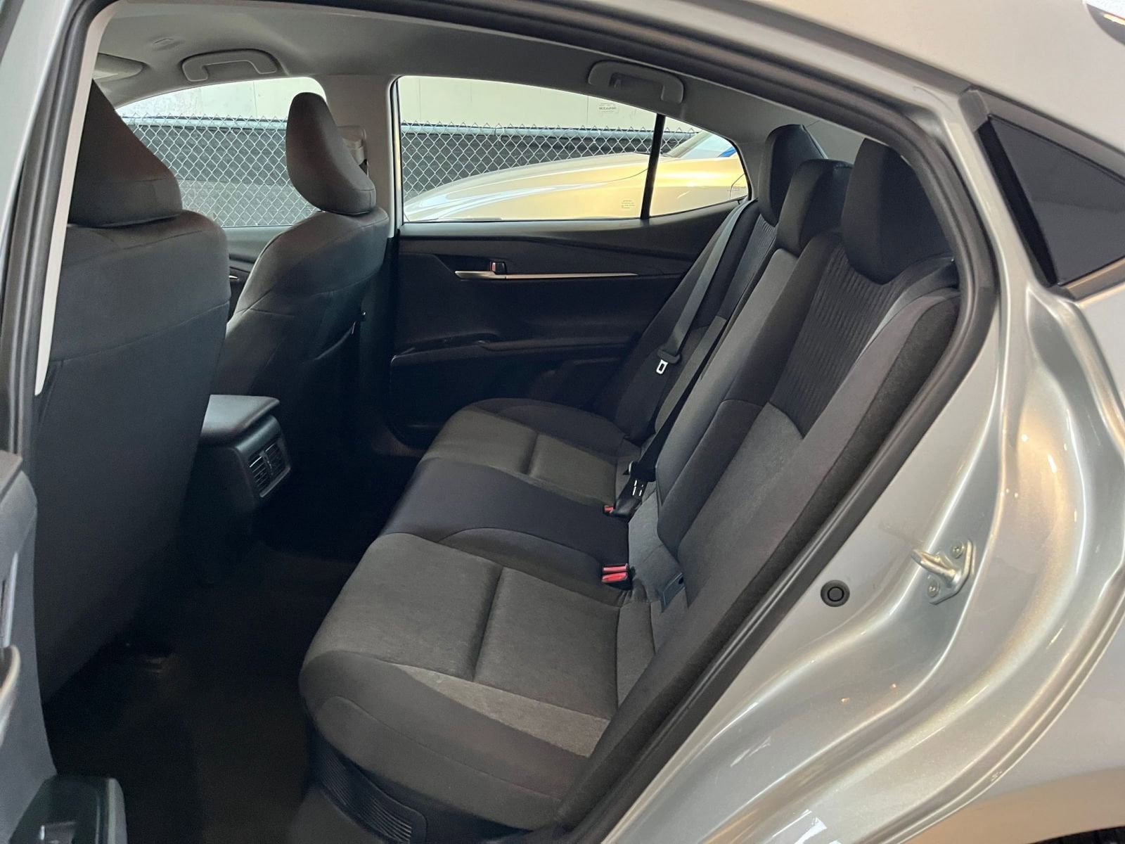 Thumbnail: 2025 Toyota Camry - 25