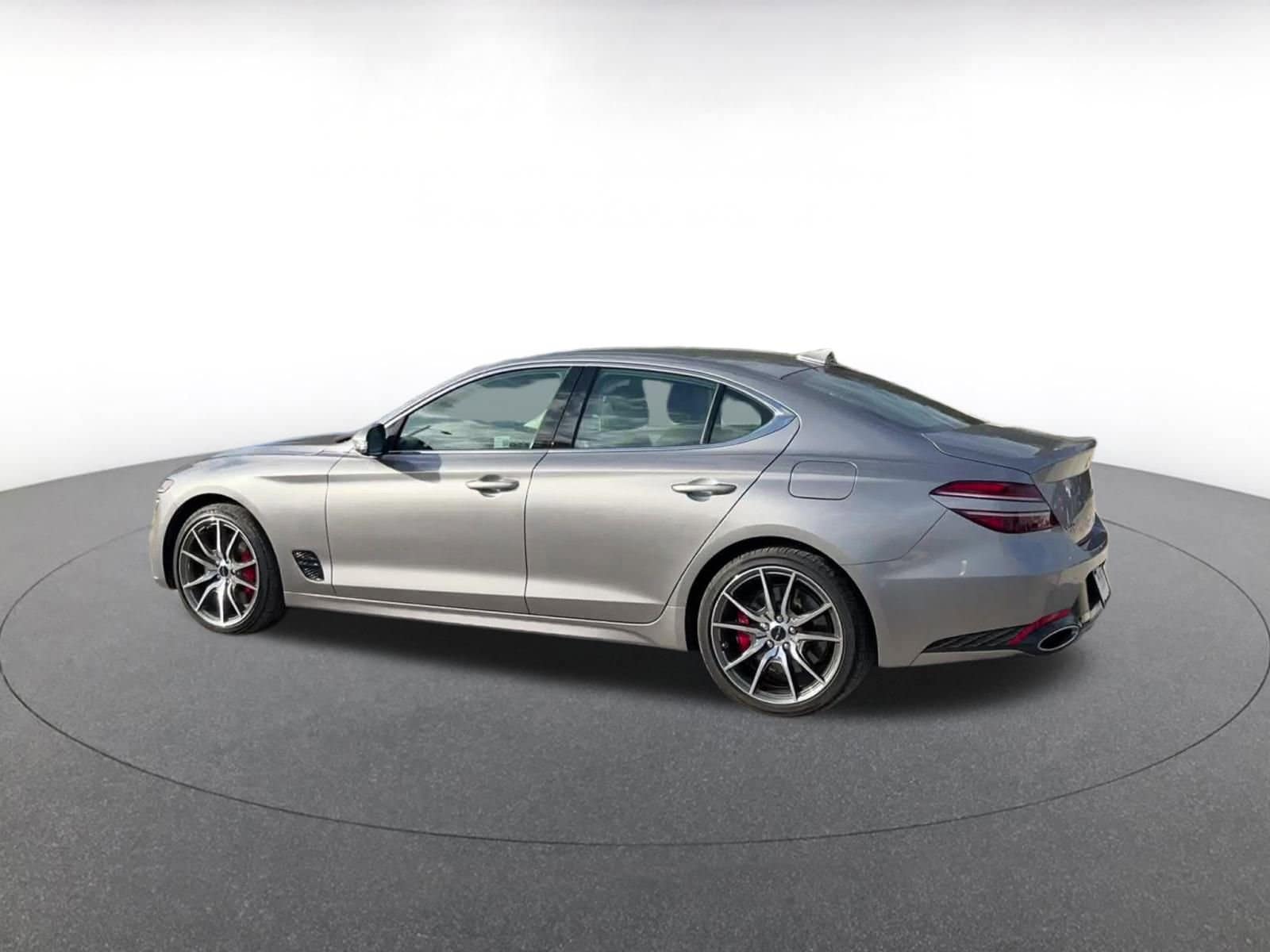 Thumbnail: 2025 Genesis G70 - 10