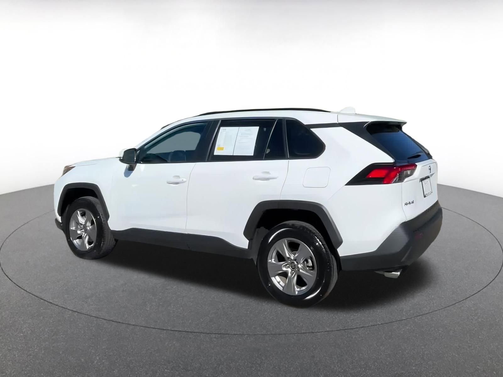 Thumbnail: 2025 Toyota RAV4 - 10