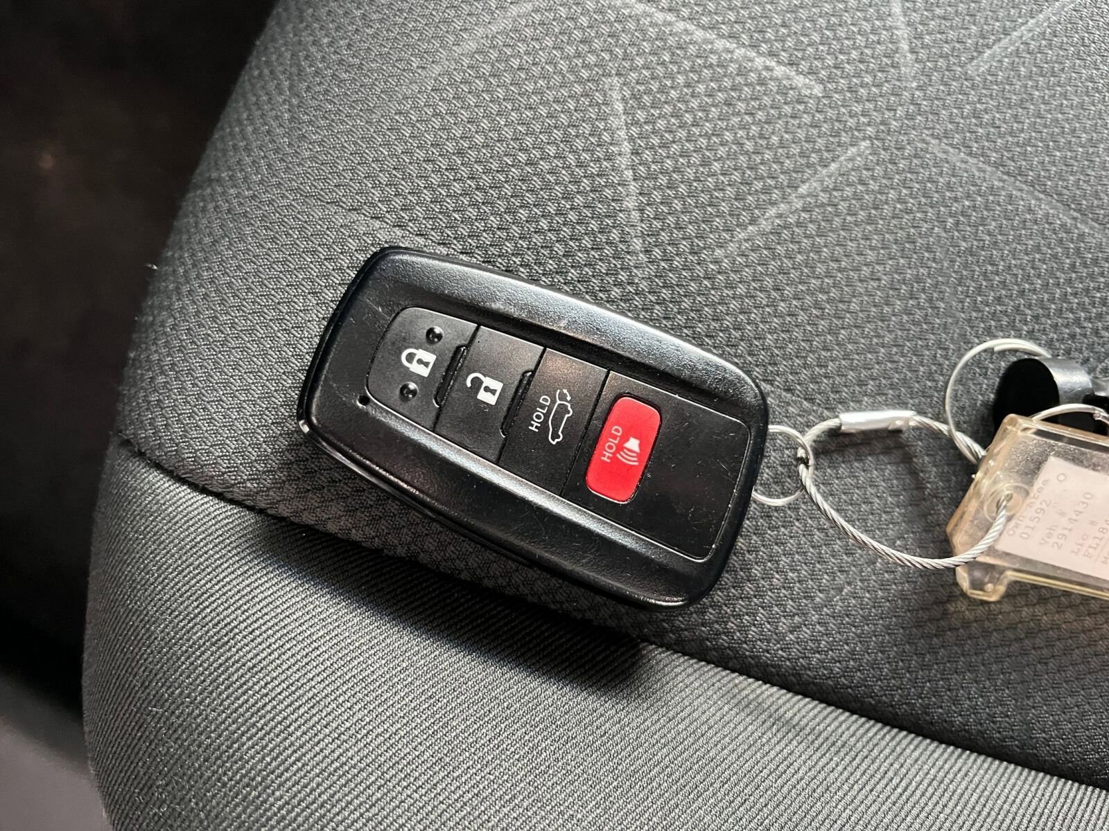 Thumbnail: 2025 Toyota RAV4 - 22