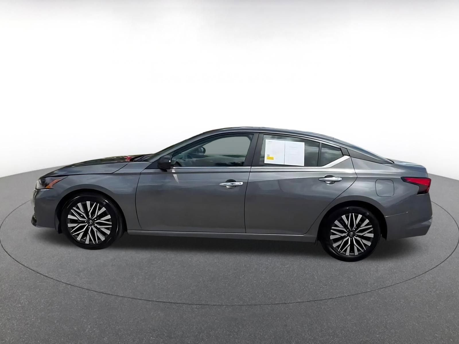 Thumbnail: 2025 Nissan Altima - 16