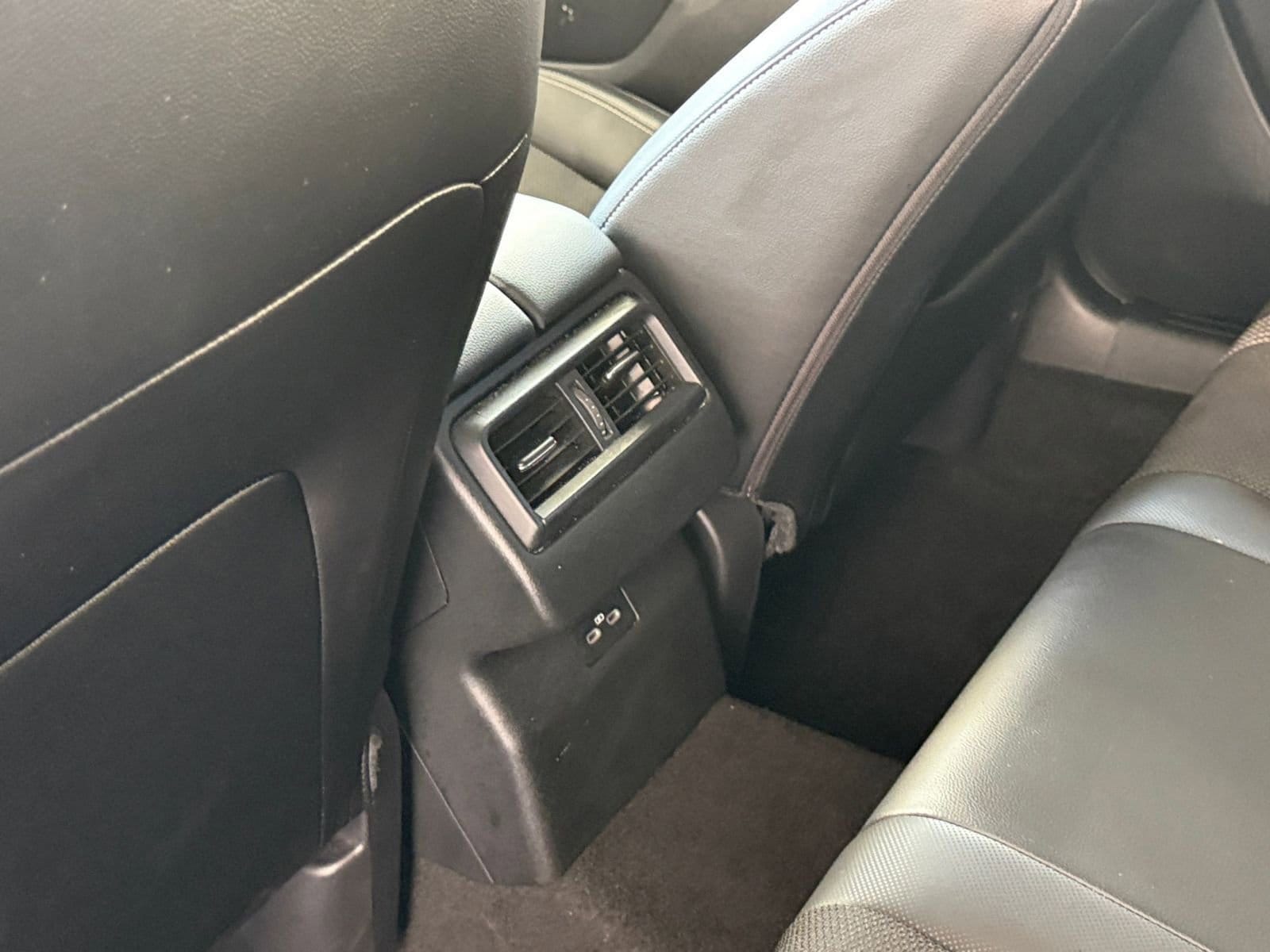 Thumbnail: 2025 Mazda CX-50 - 24