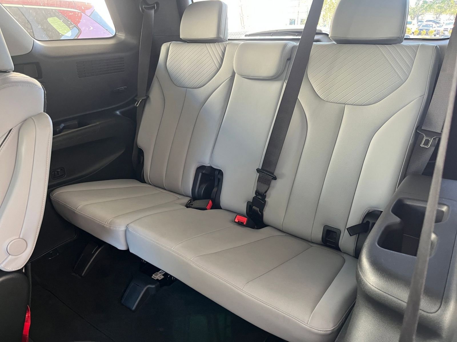 Thumbnail: 2025 Hyundai Palisade - 32