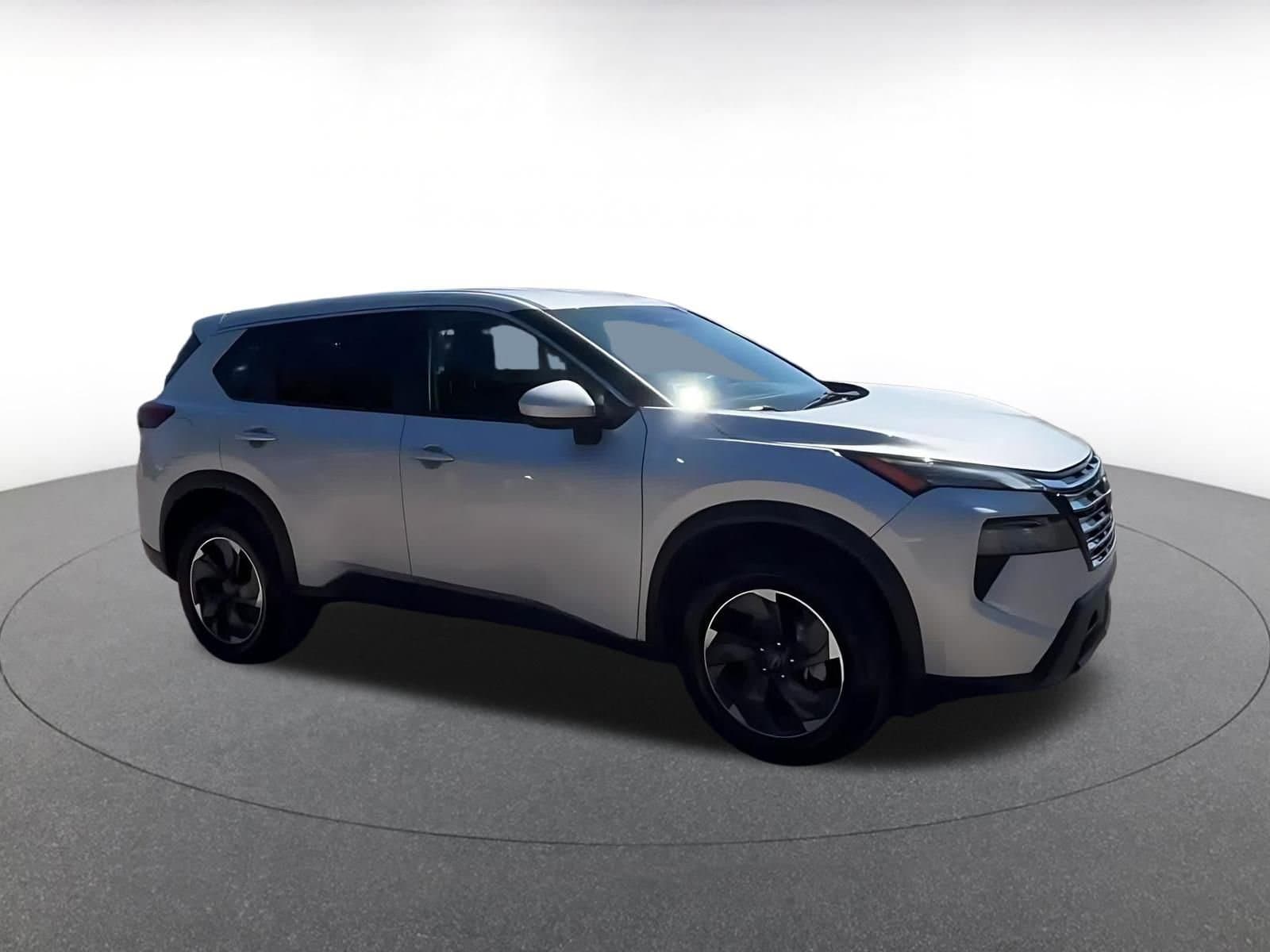 Thumbnail: 2025 Nissan Rogue - 2