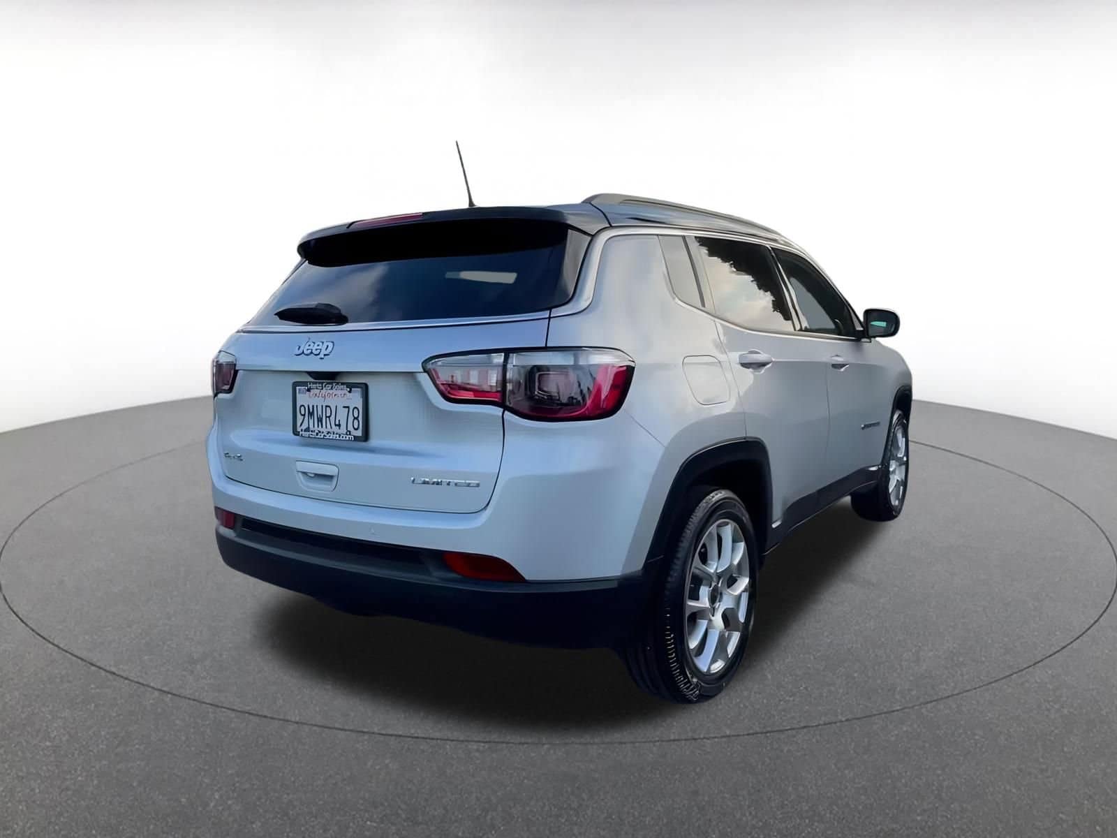 Thumbnail: 2025 Jeep Compass - 15