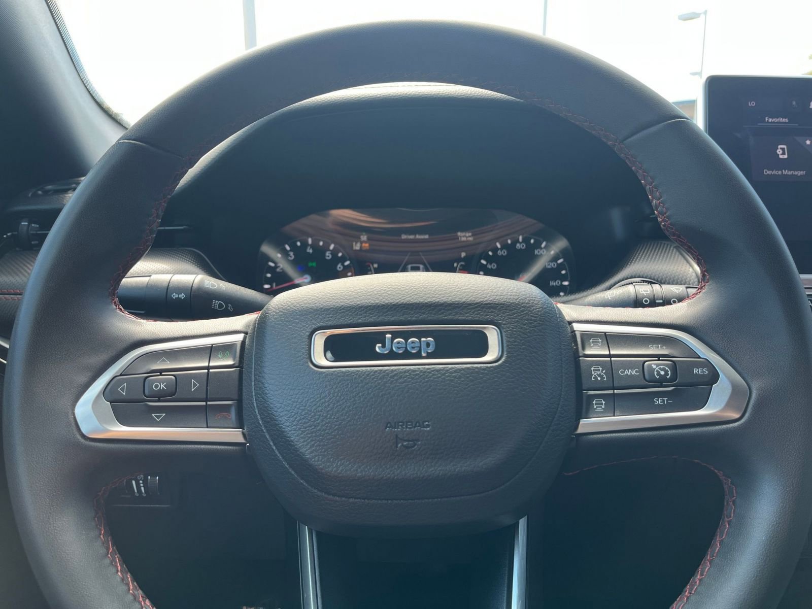 Thumbnail: 2025 Jeep Compass - 28