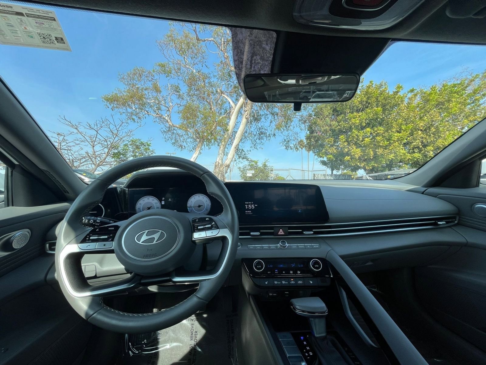 Thumbnail: 2025 Hyundai Elantra - 33