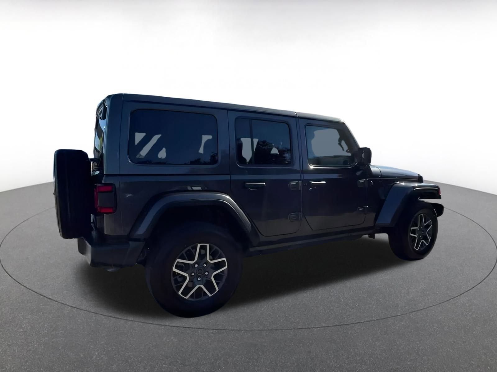 Thumbnail: 2025 Jeep Wrangler - 11