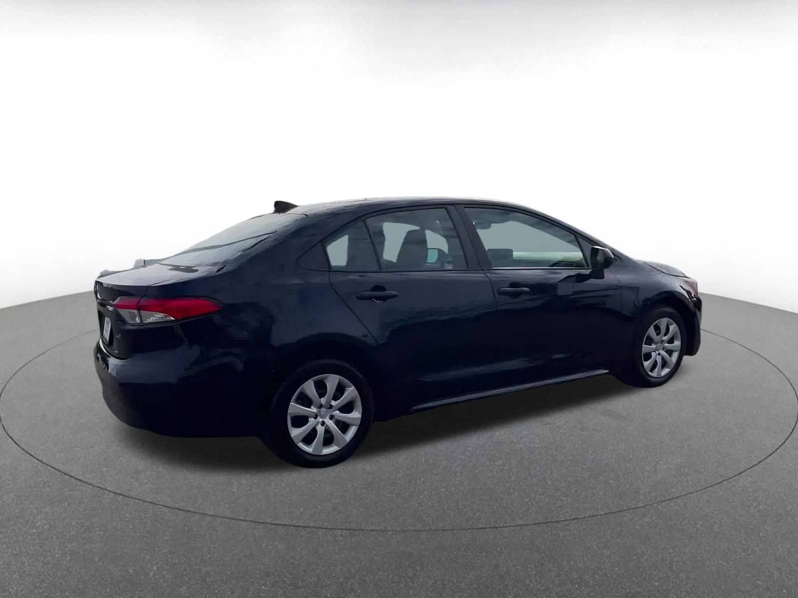 Thumbnail: 2025 Toyota Corolla - 14