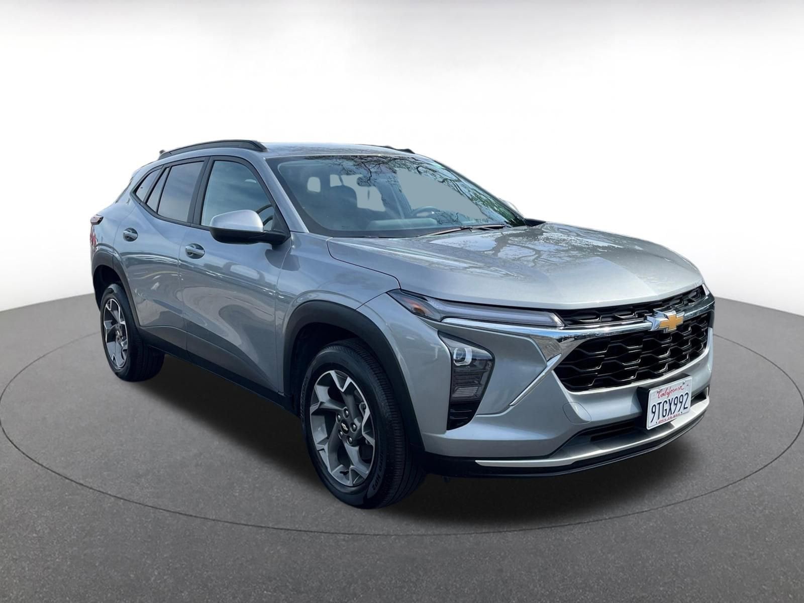 Thumbnail: 2025 Chevrolet Trax - 1