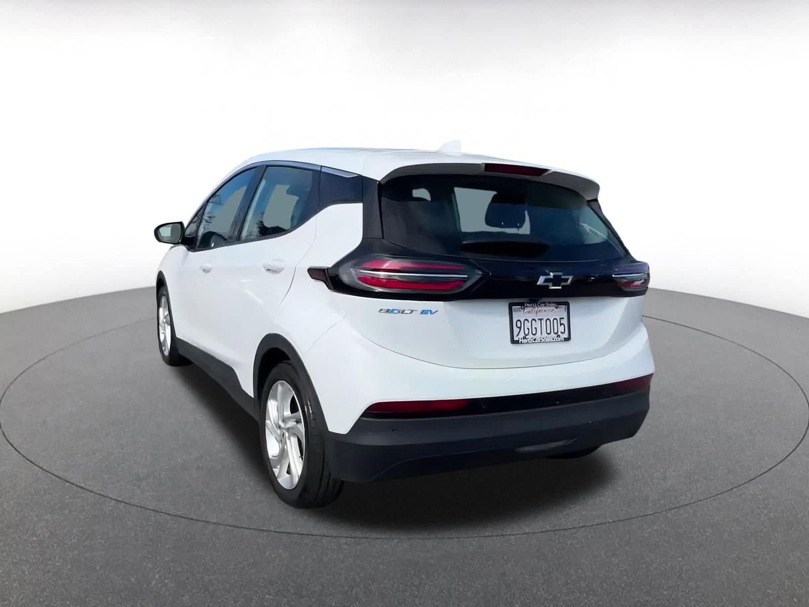 Thumbnail: 2023 Chevrolet Bolt EV - 11