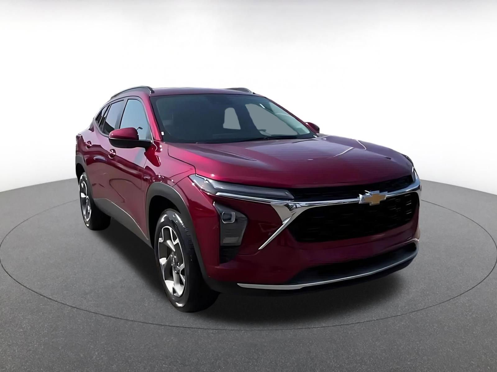Thumbnail: 2025 Chevrolet Trax - 3