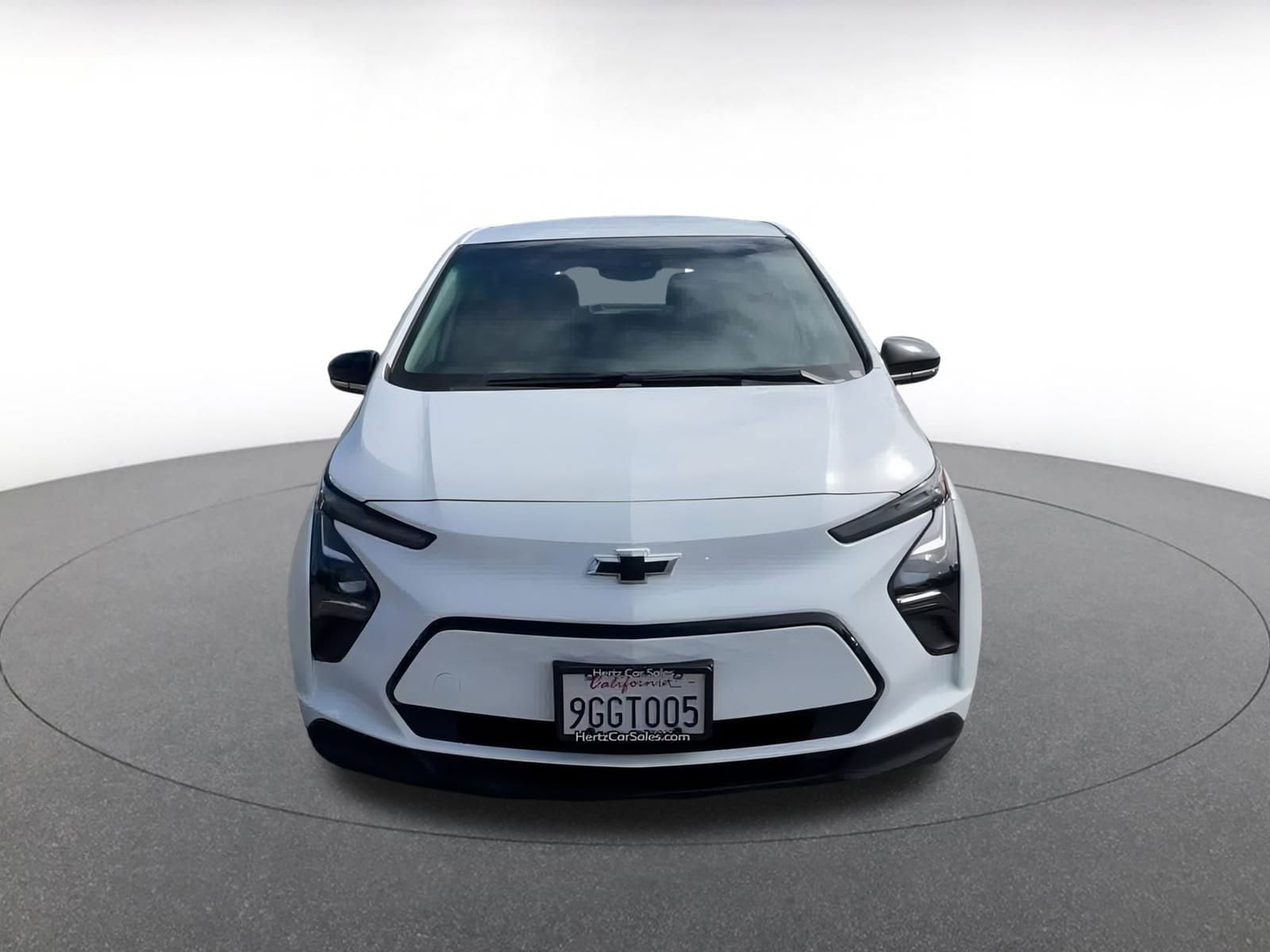 Thumbnail: 2023 Chevrolet Bolt EV - 4
