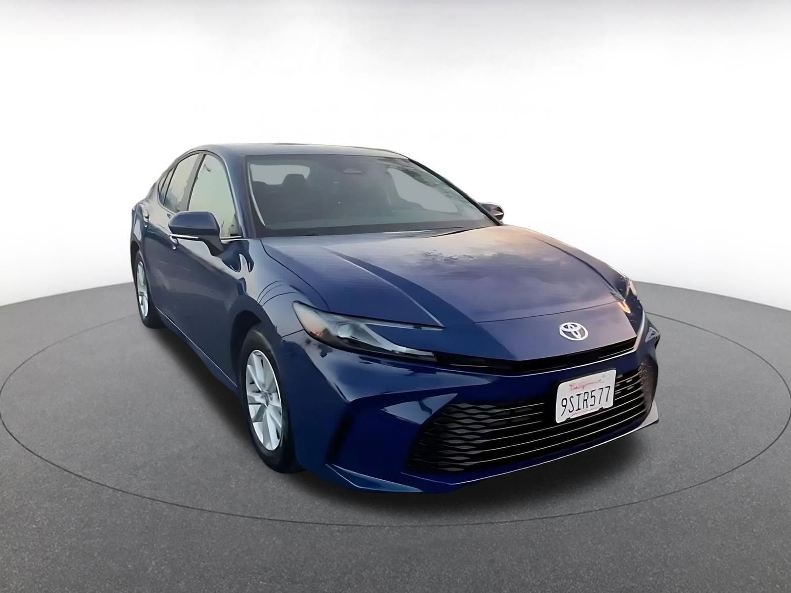 Thumbnail: 2025 Toyota Camry - 3