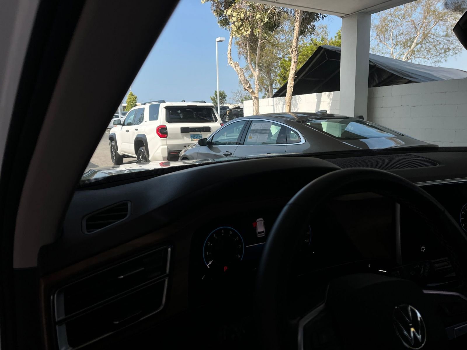 Thumbnail: 2025 Volkswagen Atlas - 34