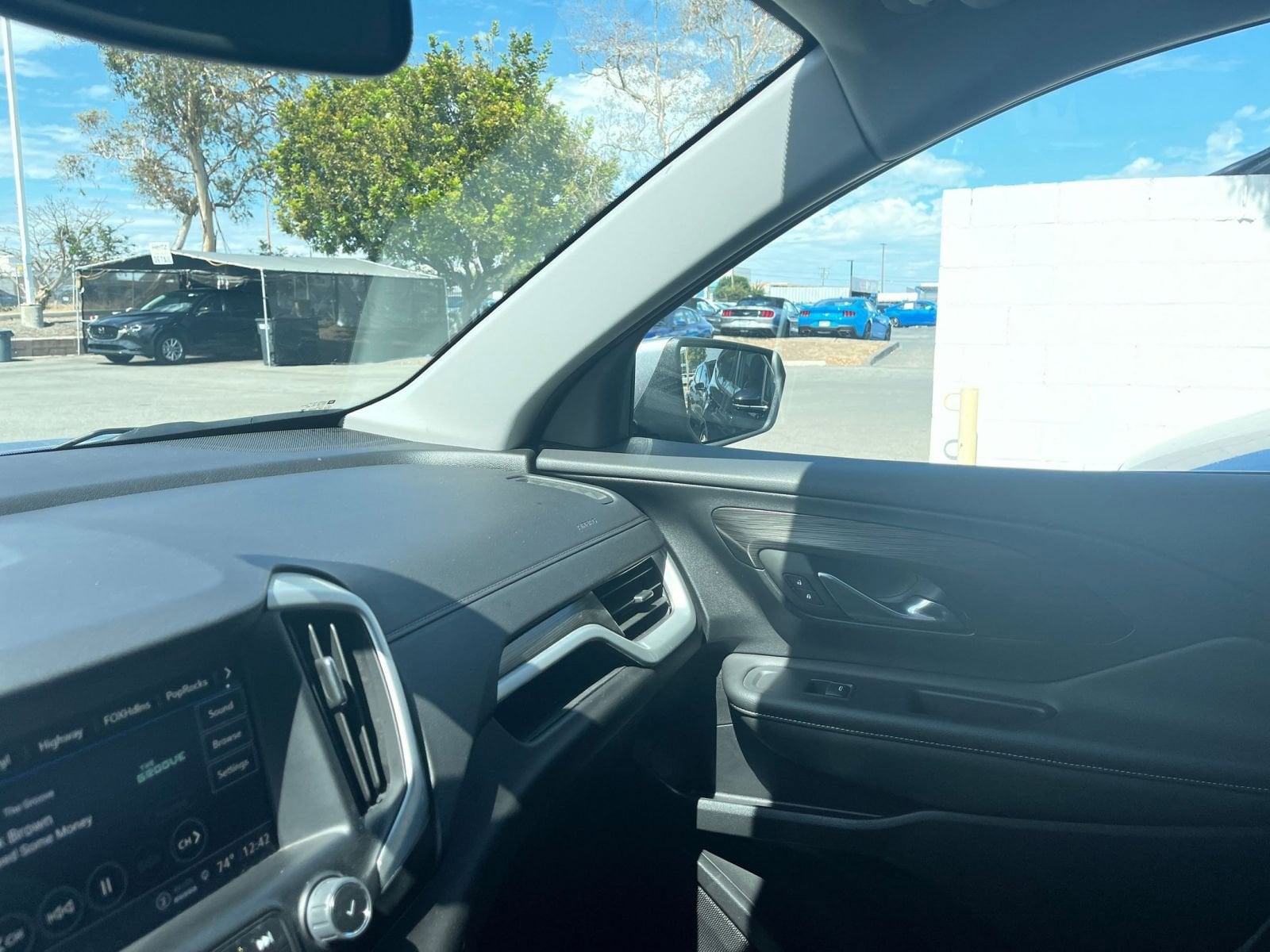 Thumbnail: 2024 GMC Terrain - 35