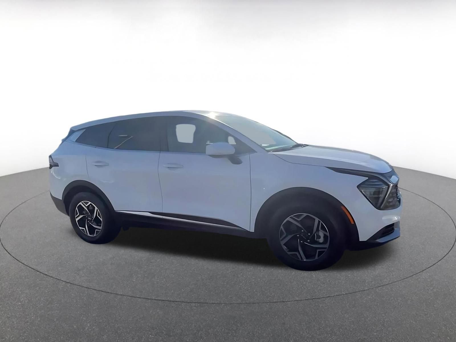 Thumbnail: 2025 Kia Sportage - 2