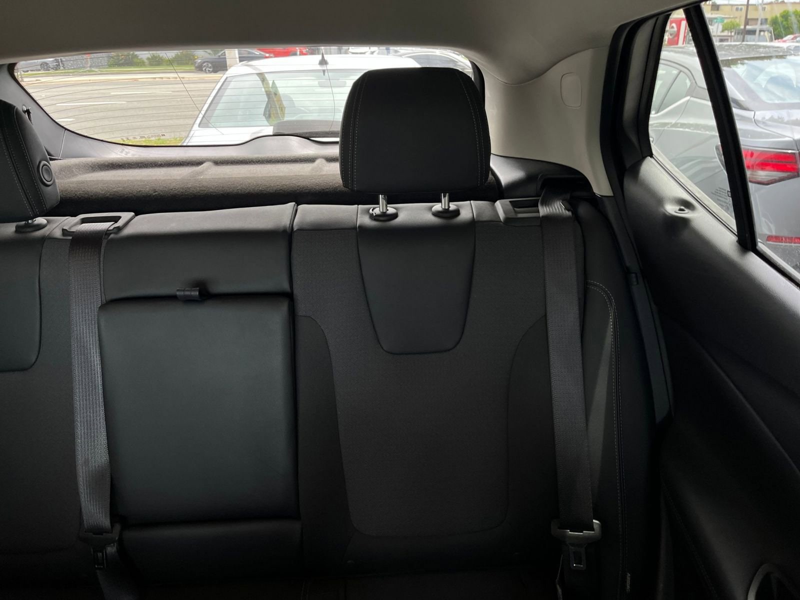 Thumbnail: 2021 Buick Encore GX - 32