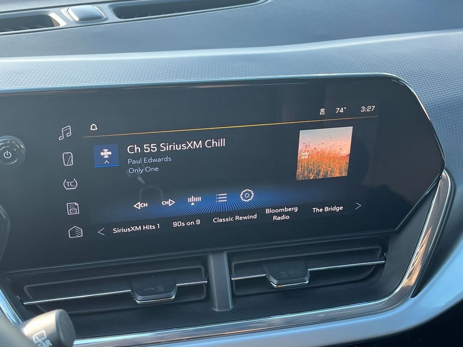 Thumbnail: 2025 Chevrolet Trax - 20