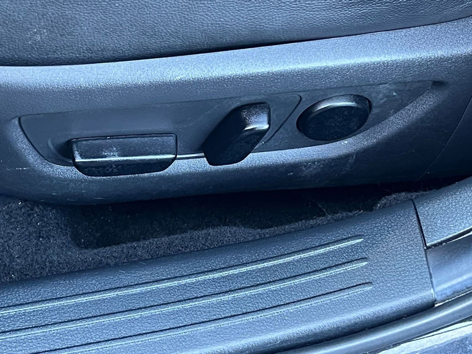 Thumbnail: 2025 Mazda CX-50 - 23