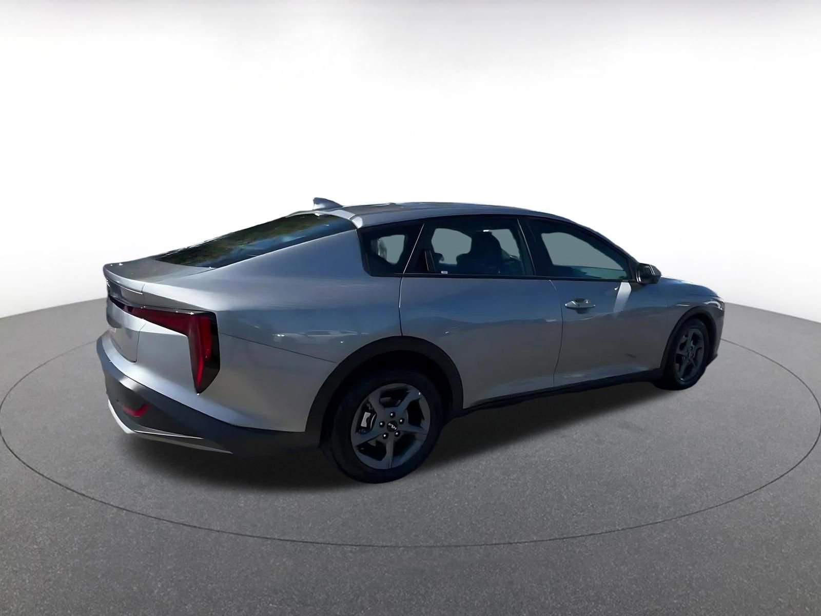 Thumbnail: 2025 Kia K4 - 15