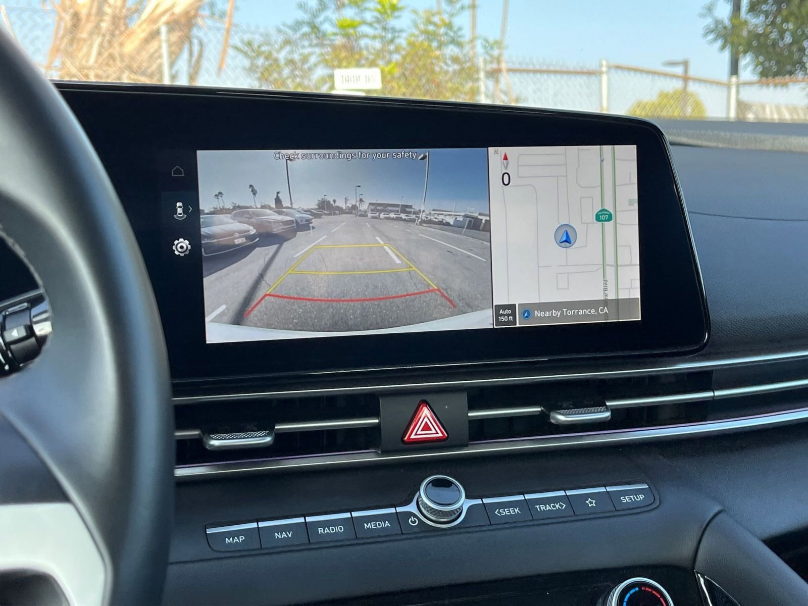 Thumbnail: 2025 Hyundai Elantra - 17