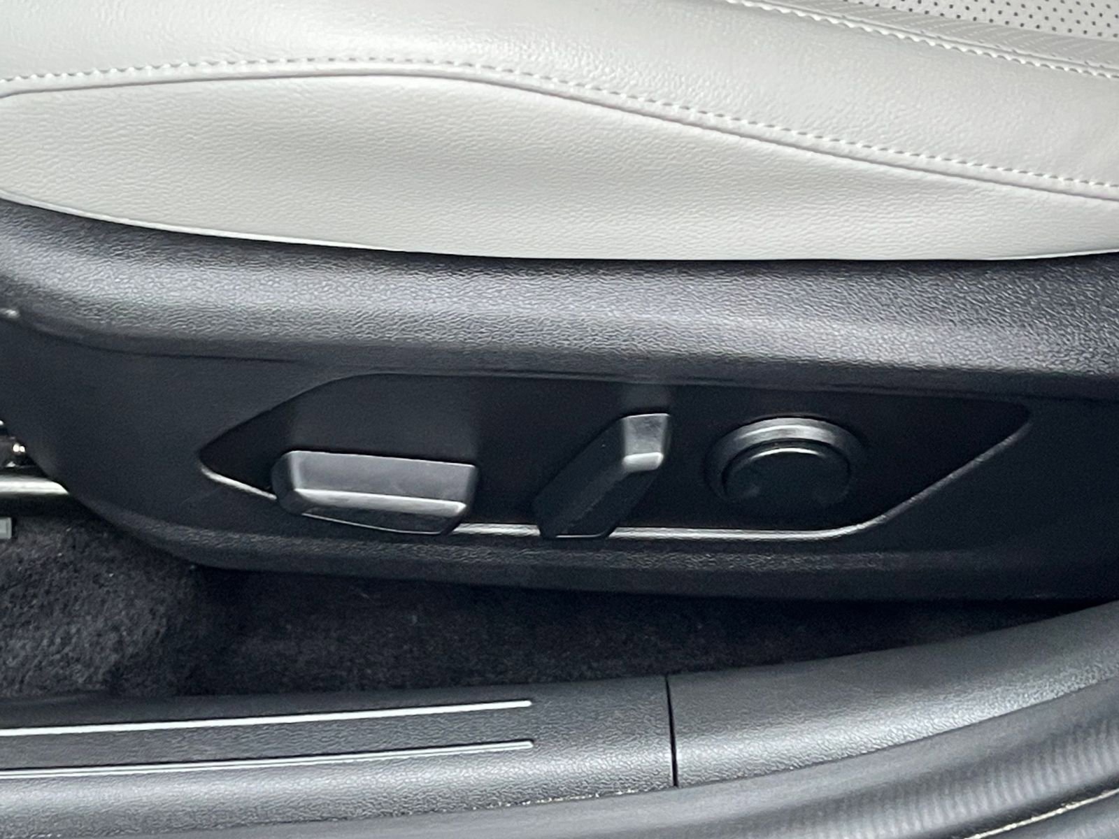 Thumbnail: 2025 Hyundai Elantra - 22