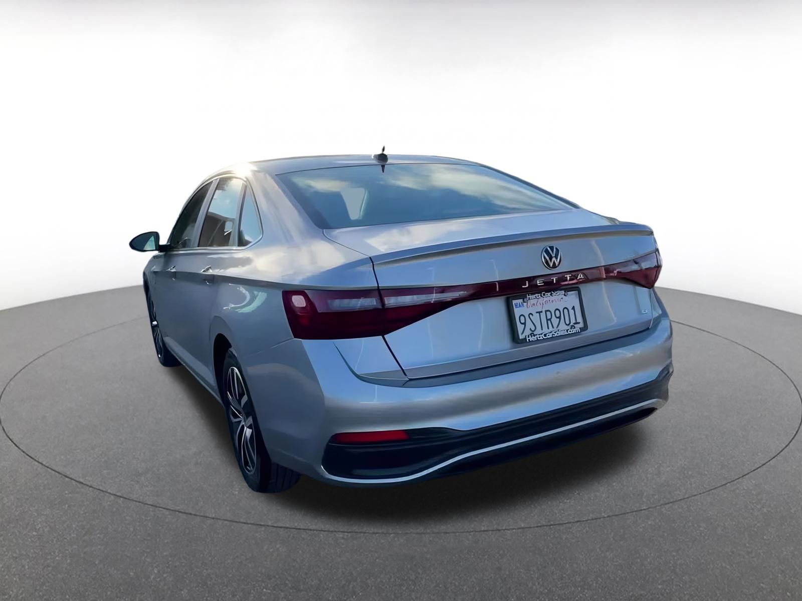 Thumbnail: 2025 Volkswagen Jetta - 11