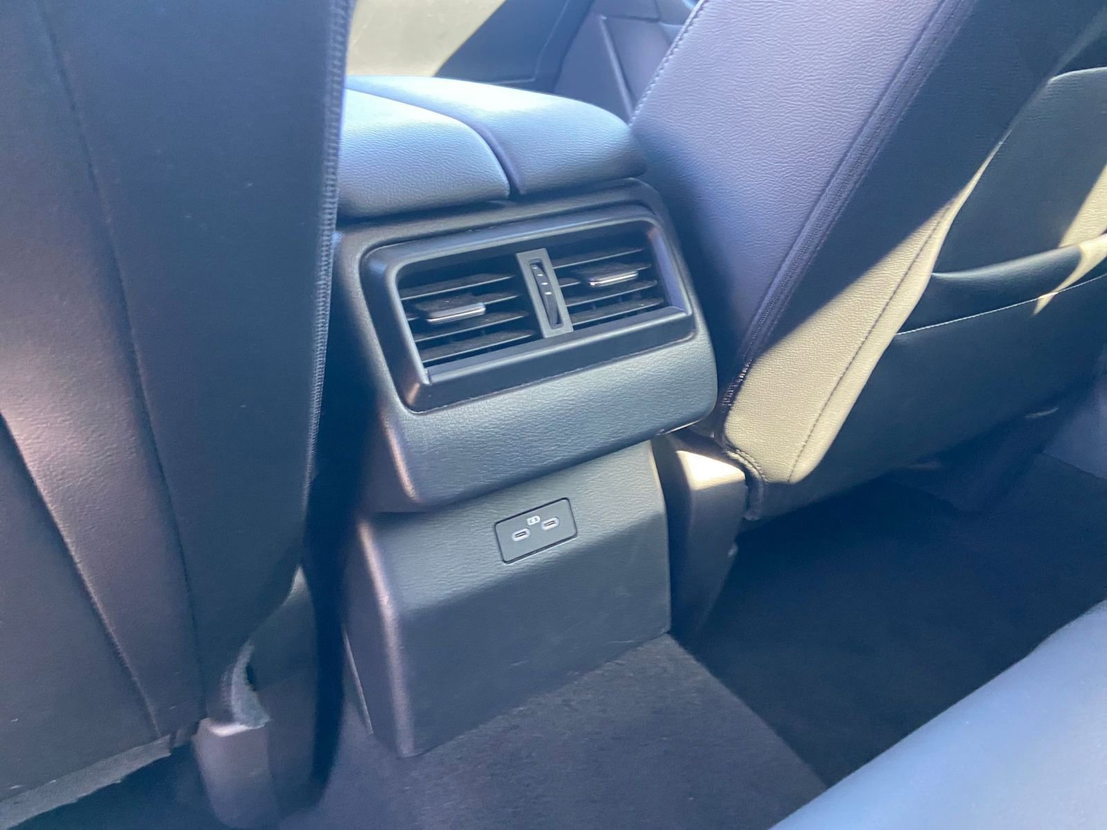 Thumbnail: 2025 Mazda CX-50 - 24