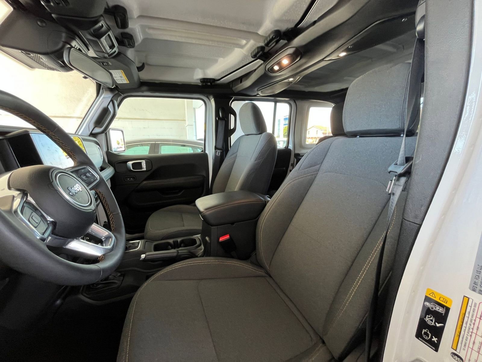 Thumbnail: 2025 Jeep Wrangler - 27