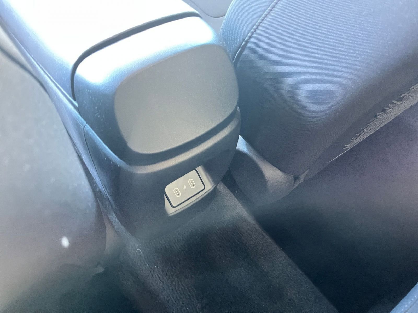 Thumbnail: 2025 Hyundai Elantra - 24