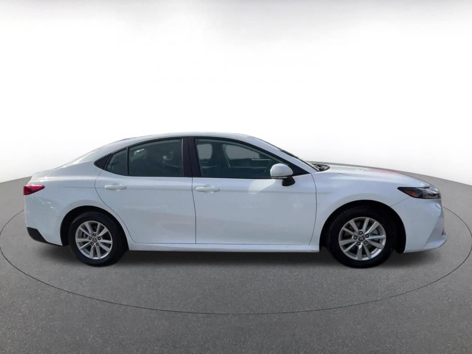 Thumbnail: 2025 Toyota Camry - 16