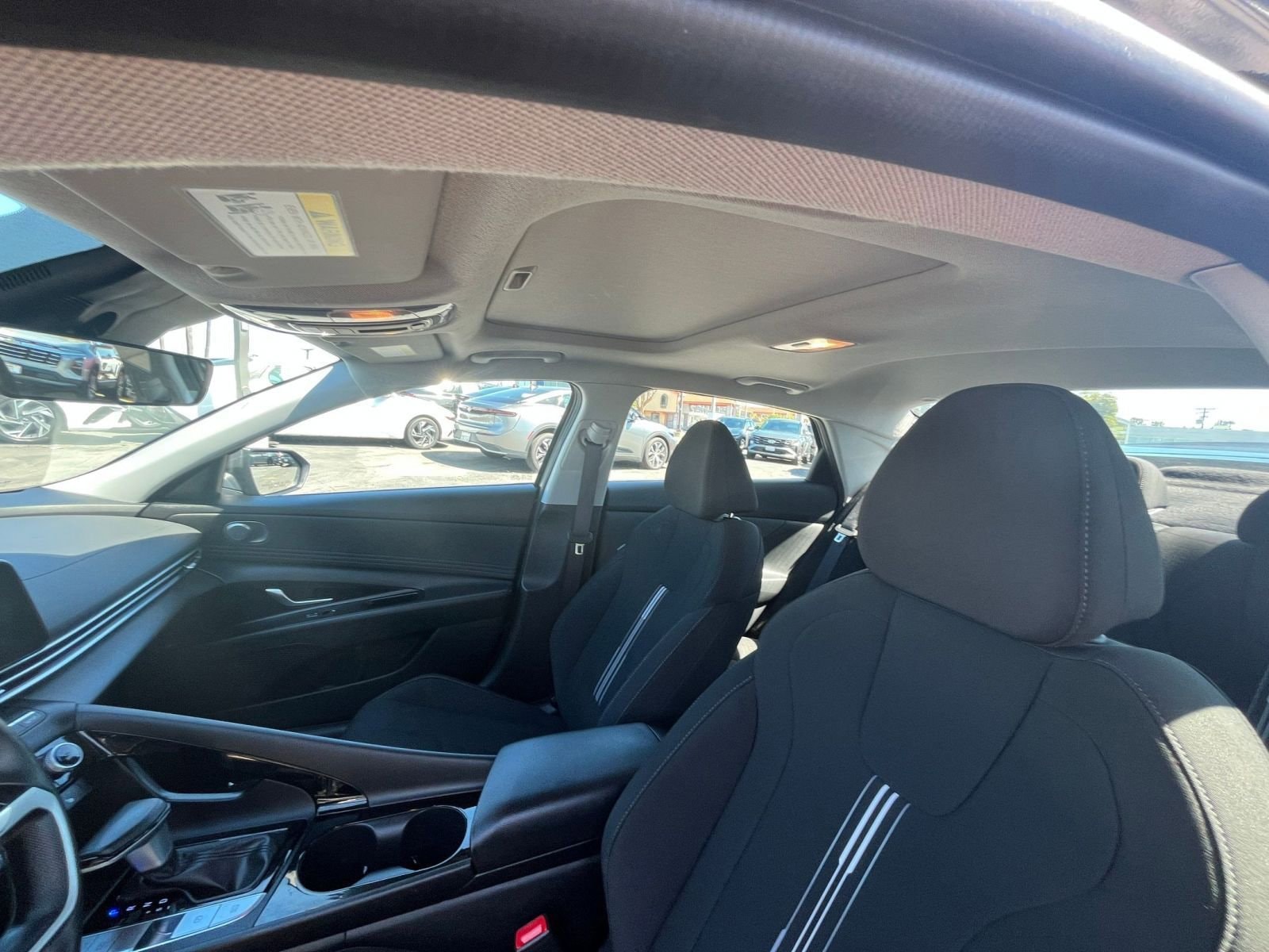 Thumbnail: 2025 Hyundai Elantra - 30