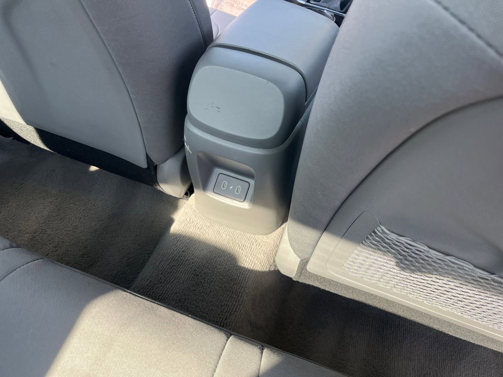 Thumbnail: 2025 Hyundai Elantra - 24