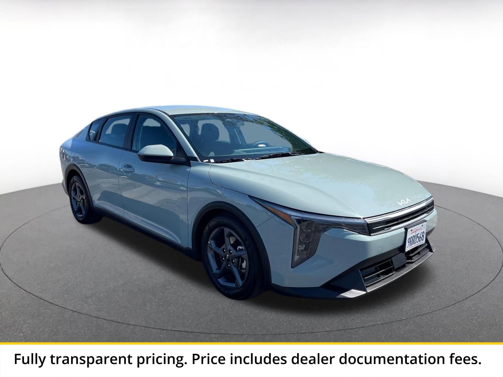 Thumbnail: 2025 Kia K4 - 1