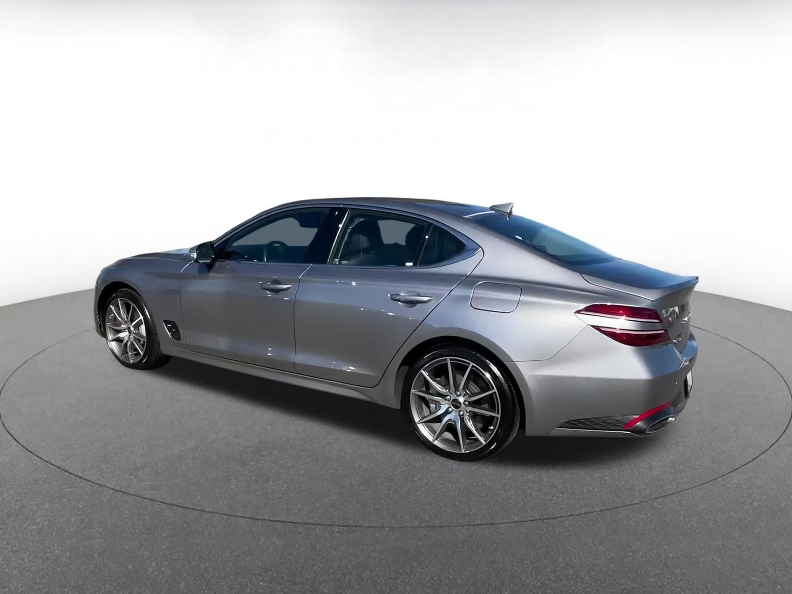 Thumbnail: 2025 Genesis G70 - 7