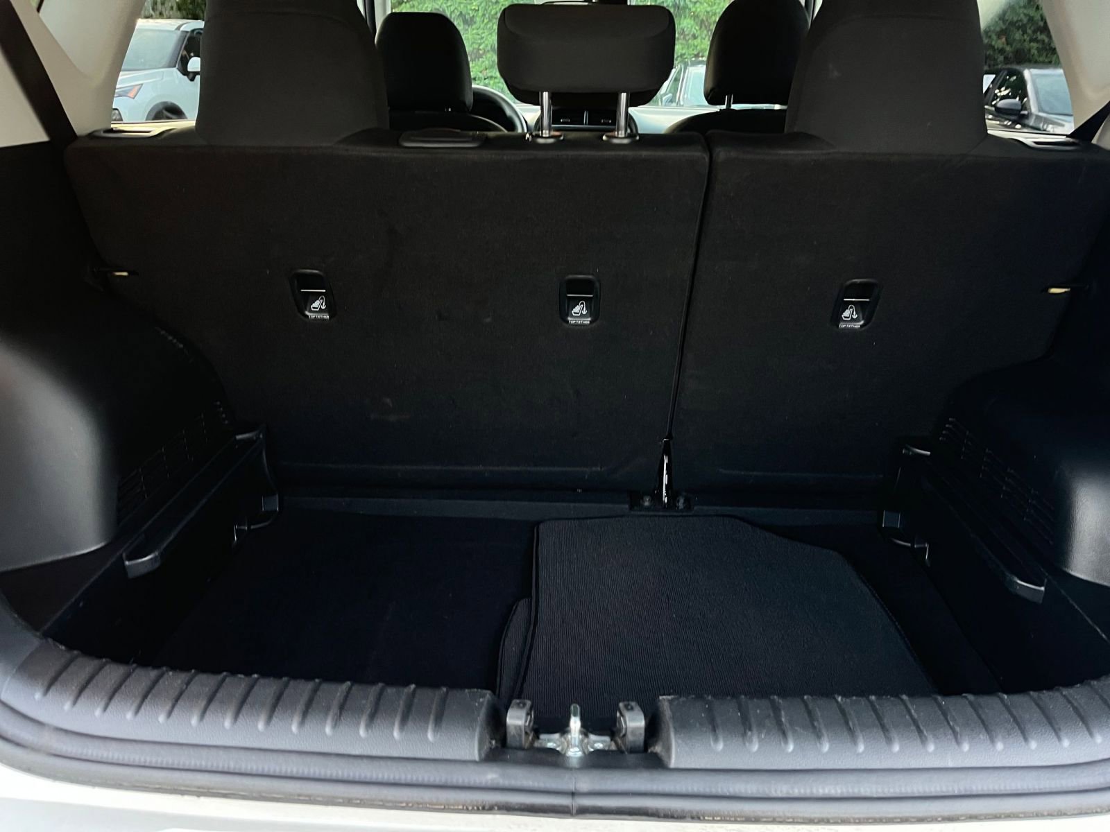 Thumbnail: 2025 Kia Soul - 31