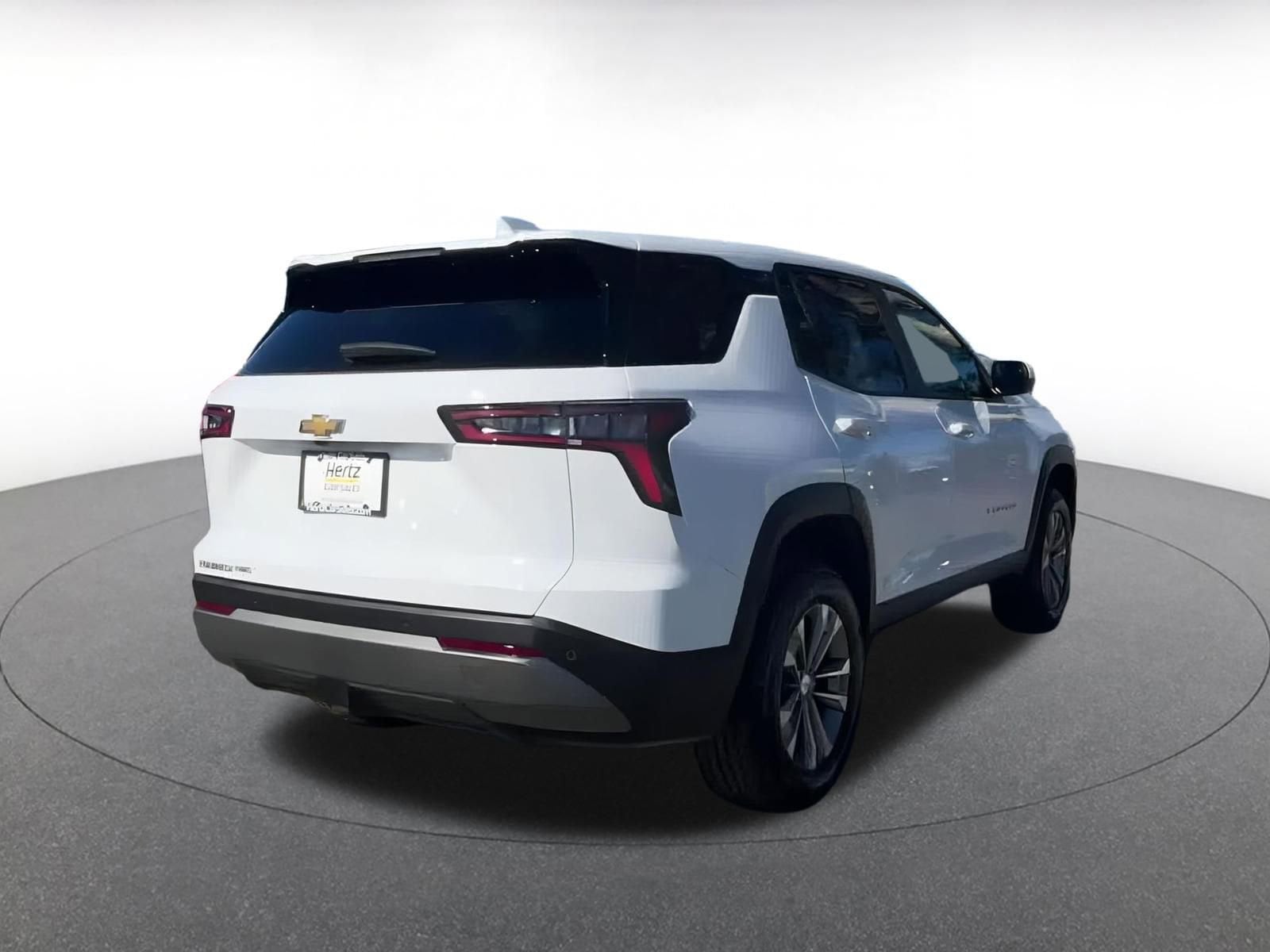 Thumbnail: 2025 Chevrolet Equinox - 14