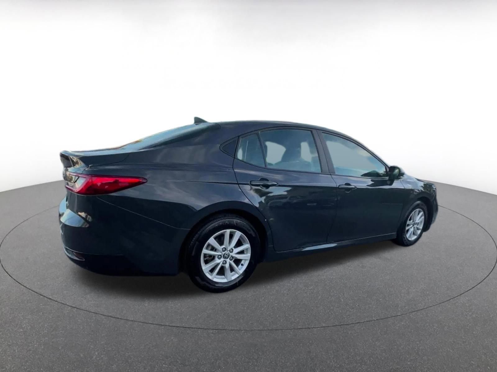 Thumbnail: 2025 Toyota Camry - 14